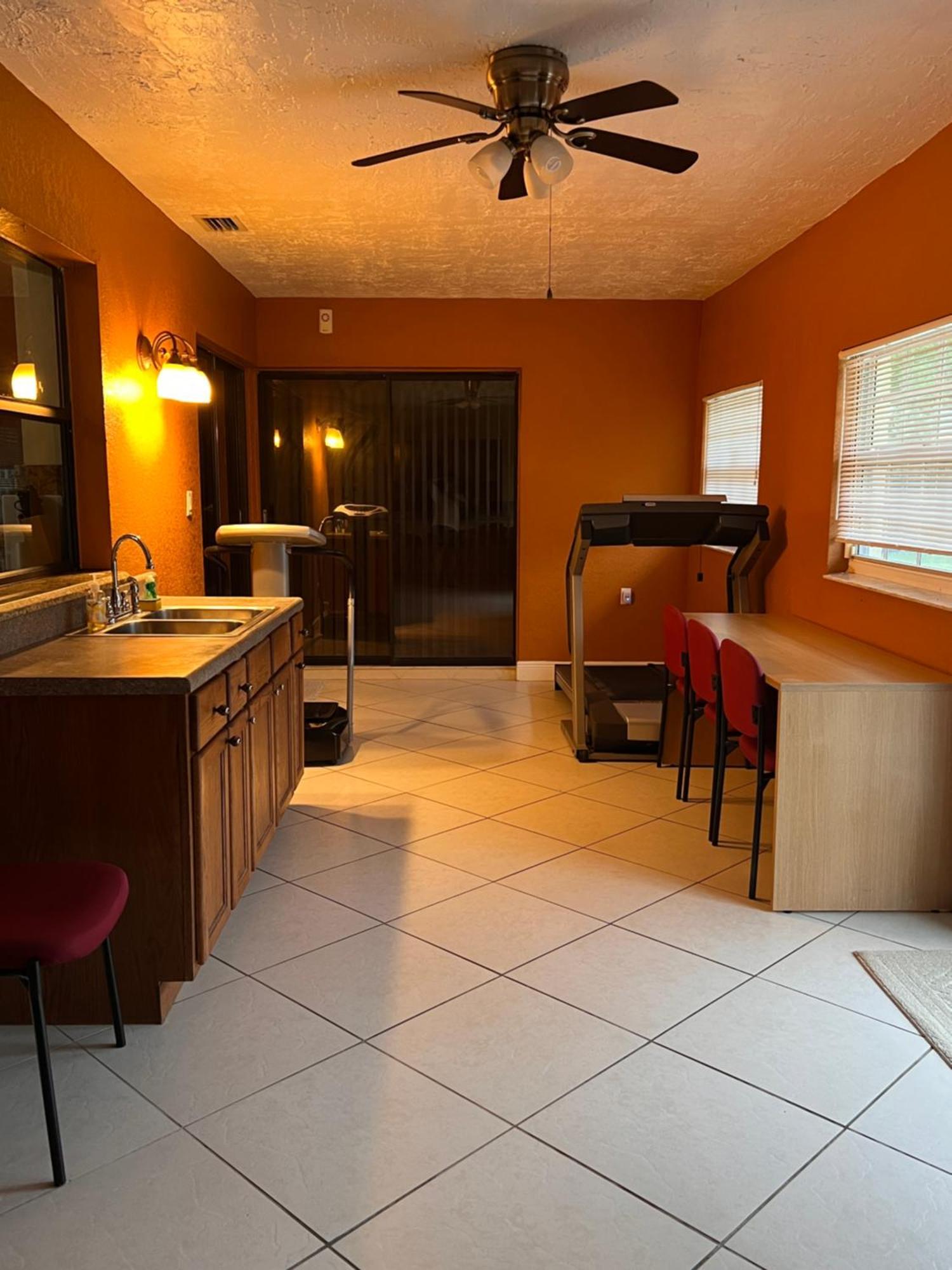Entire Single Family Home 3 Bed 2 Bath In Water Front Big Cozy Back Yard View Coconut Creek Exterior photo